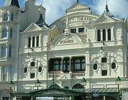 Gaiety Theatre facade, situated roughly in the centre on the promenade as it sweeps around the bay of Douglas town